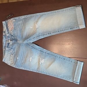 Miss Me Cuffed Capris Size 26